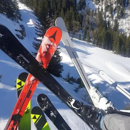 Private Apartment Lora -U Sklopu Aparthotel Vucko 公寓 4*