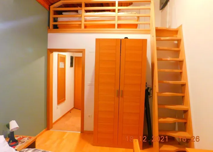 Private Lora -u Sklopu Vucko Apartment